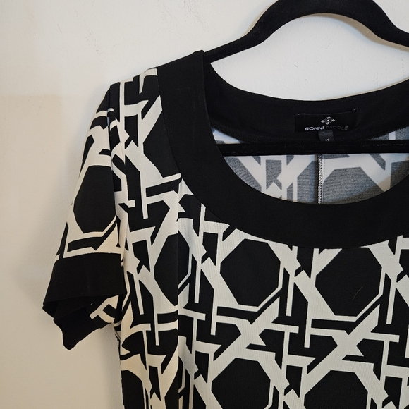 Ronni Nicole Scoop Neck Geometric Black/Cream Print Sheath Stretch Dress size 12 - Picture 4 of 7